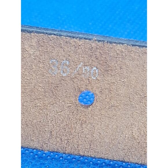 Vintage Full Grain Leather Belt USA Made 36 Brown Punched Pattern Western - Picture 6 of 6